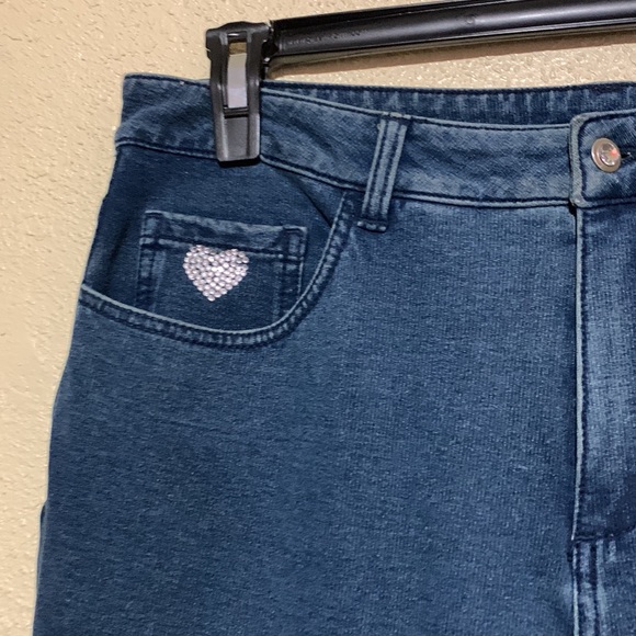 Dream Jeannes by Quacker Factory Pants Blue Stretch Faded Straight Size 12 - Picture 4 of 16